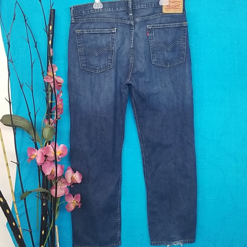 LEVI'S JEANS - Picture 2 of 6